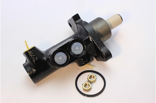 Genuine Saab Master Cylinder - 4543948